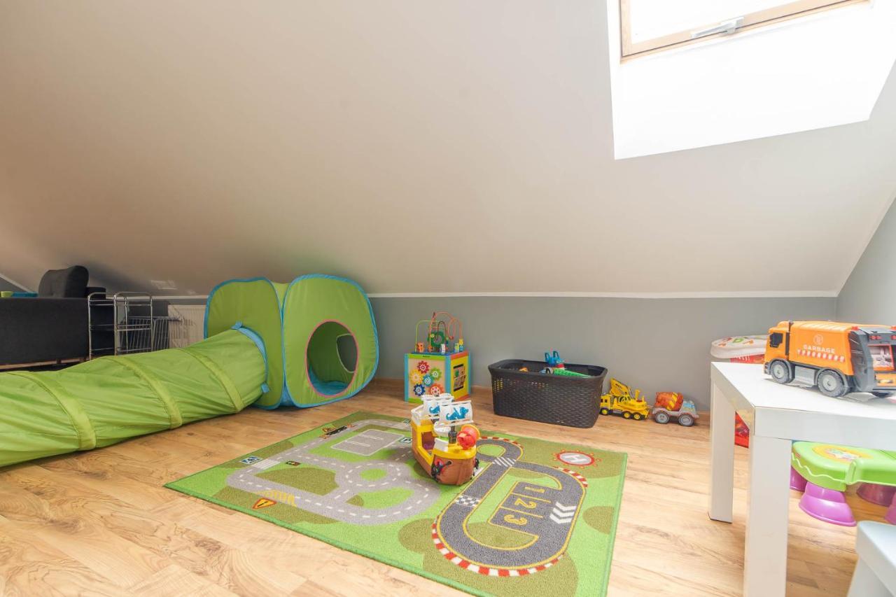 Awenturyn - Pokoje Apartamenty Noclegi Grzybowo Grzybowo  Luaran gambar