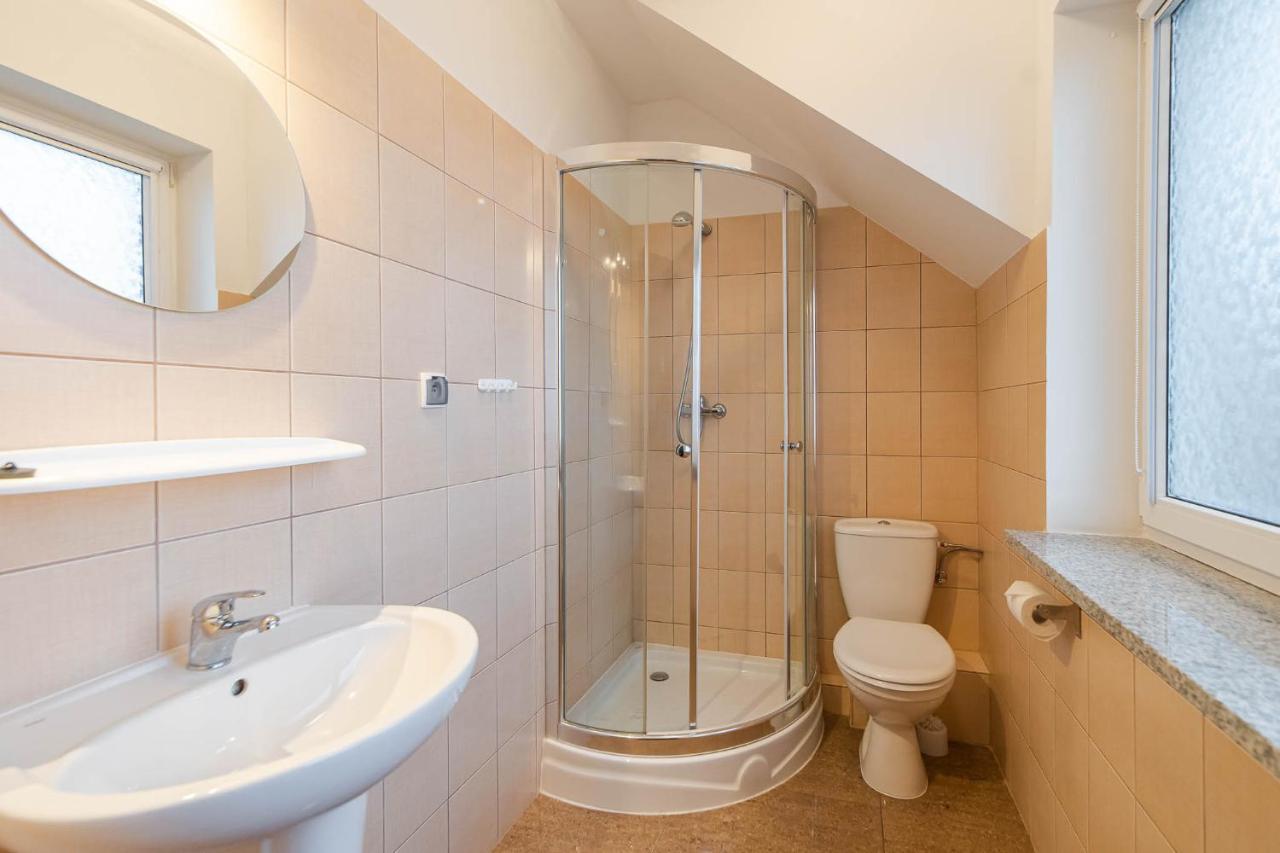 Awenturyn - Pokoje Apartamenty Noclegi Grzybowo Grzybowo  Luaran gambar