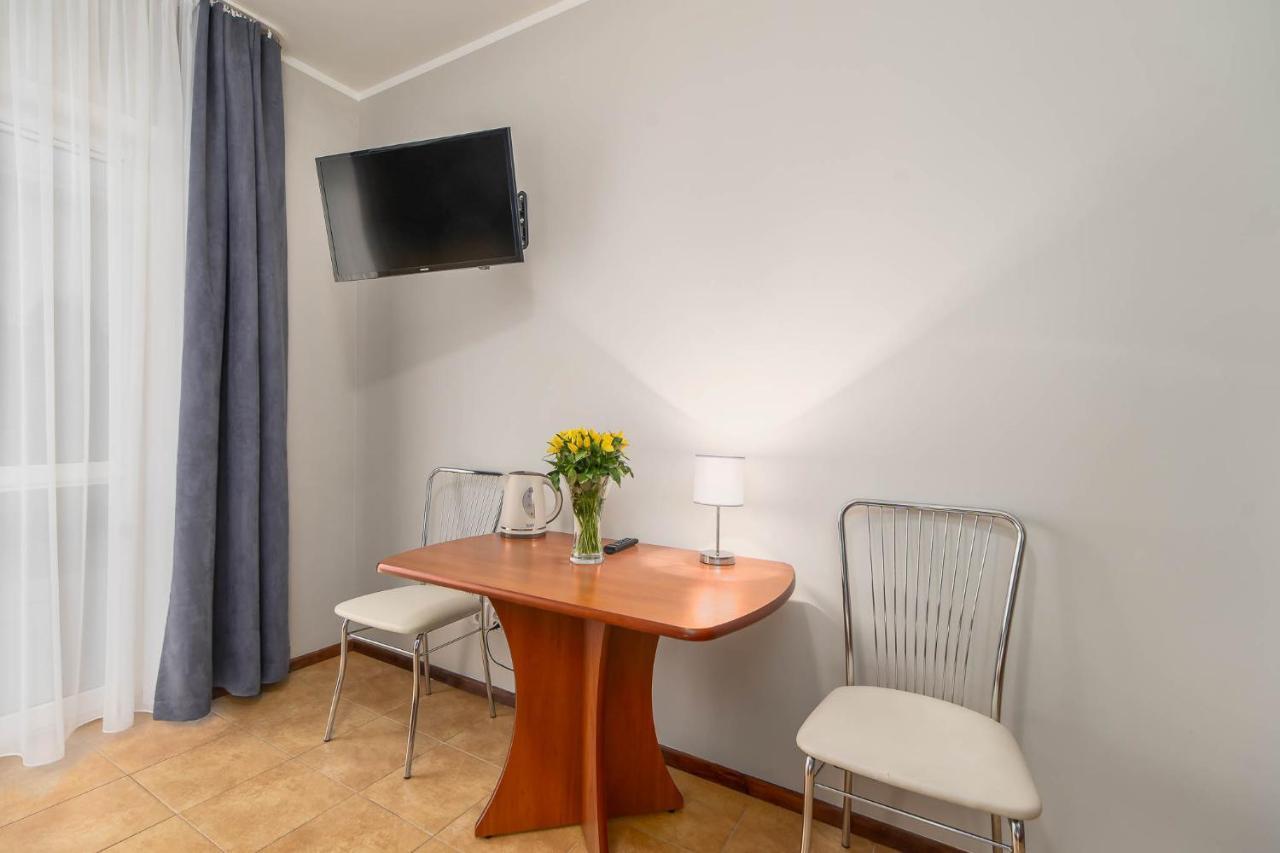 Awenturyn - Pokoje Apartamenty Noclegi Grzybowo Grzybowo  Luaran gambar